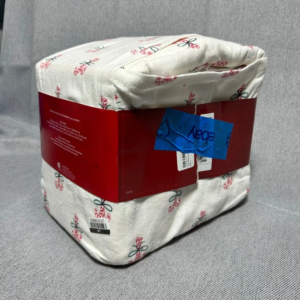 Wondershop Flannel Sheet Set King White Candy Cane Christmas 100% Cotton 4pc